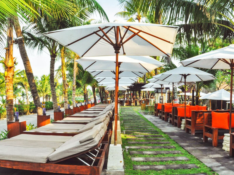 Legian Beach Hotel