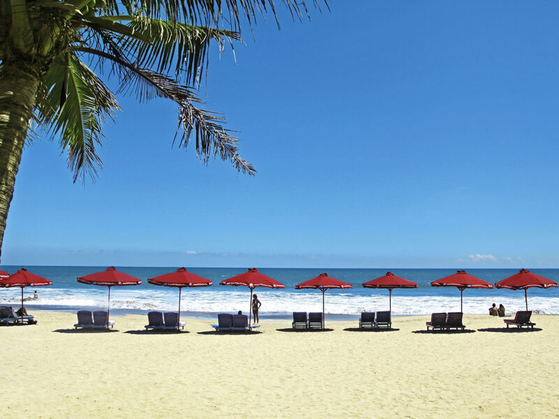 Legian Beach Hotel