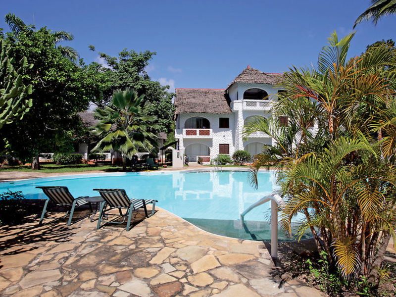 LeisureLodge Beach & Golf Resort