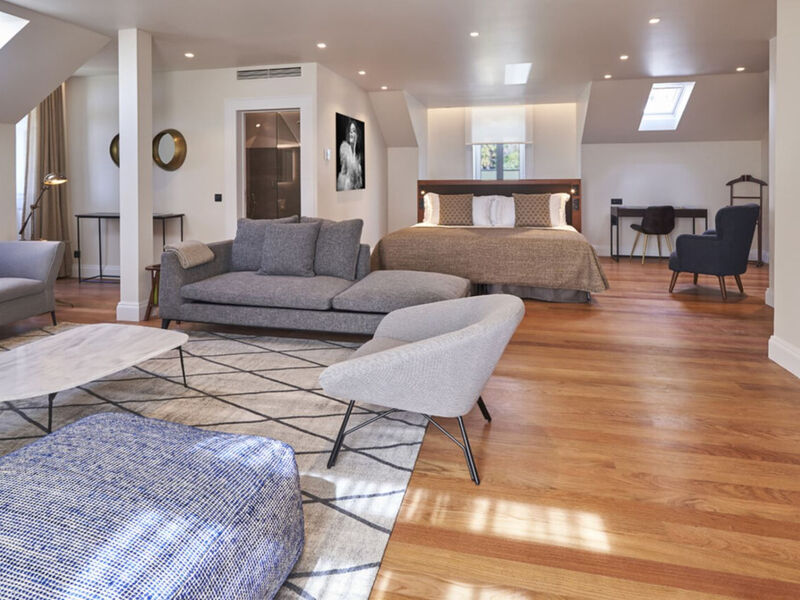 Les Suites At The Cliff Bay