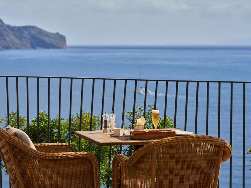 Les Suites At The Cliff Bay