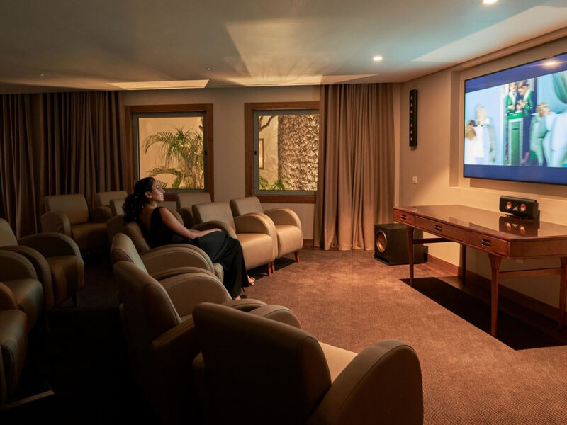 Les Suites At The Cliff Bay