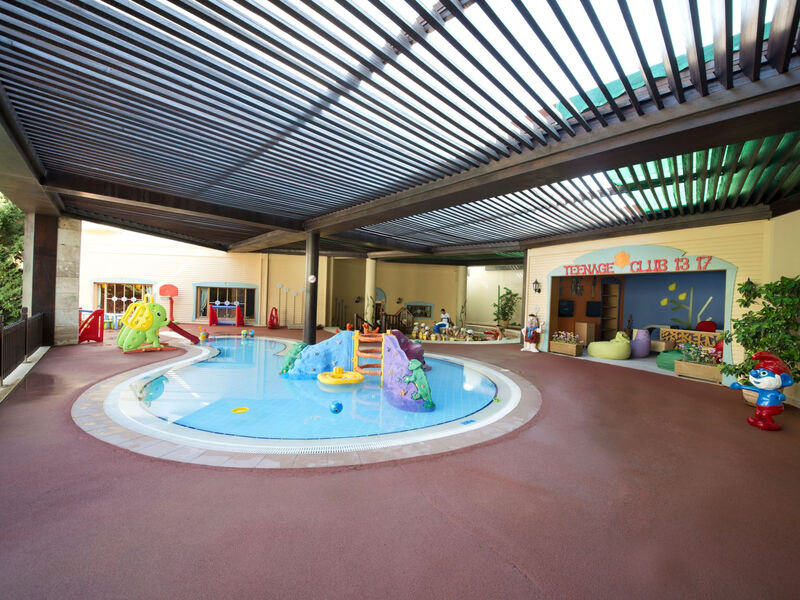 Limak Atlantis Deluxe Hotel &Amp; Resort