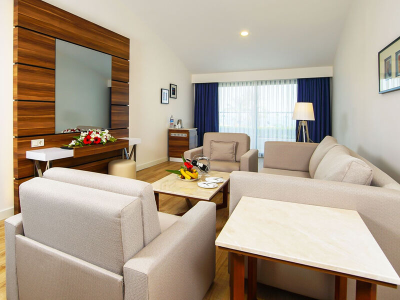 Limak Atlantis Deluxe Hotel &Amp; Resort