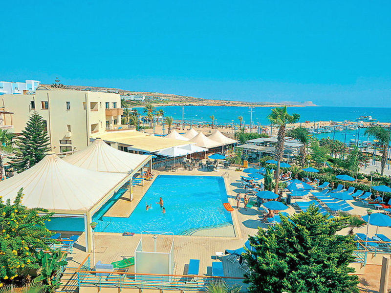 Limanaki Beach