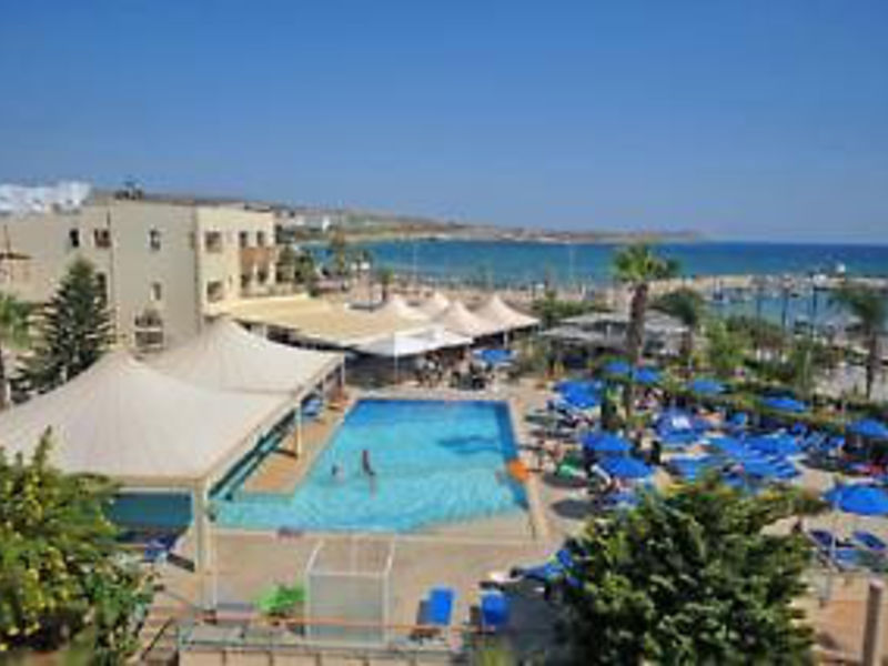 Limanaki Beach