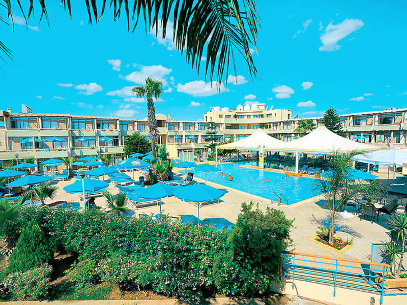 Limanaki Beach