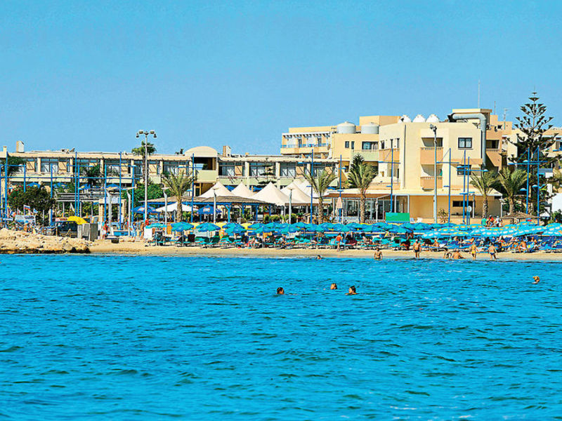 Limanaki Beach
