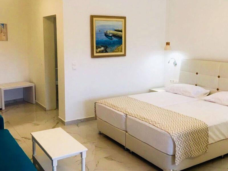 Limnionas Bay Village