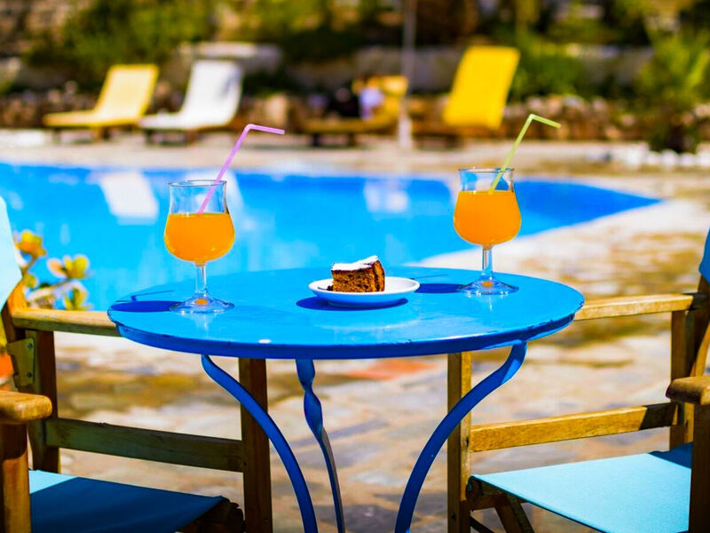 Limnionas Bay Village