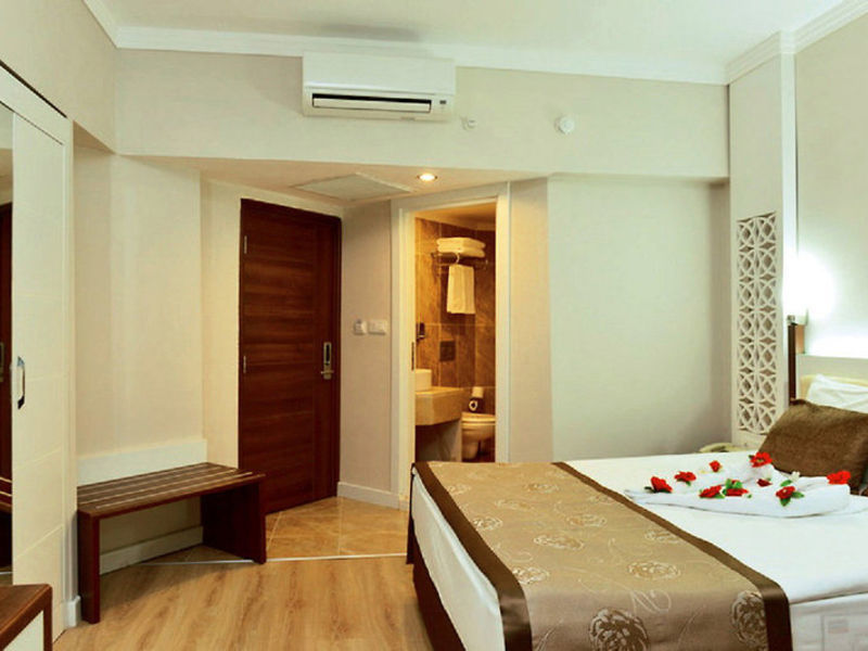 Linda Hotel