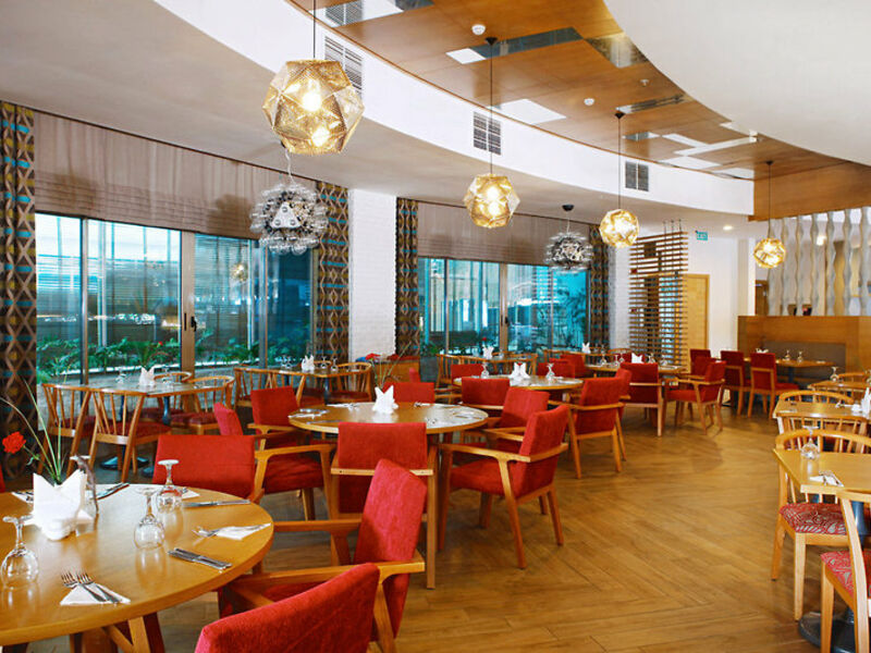 Long Beach Harmony Hotel & Spa