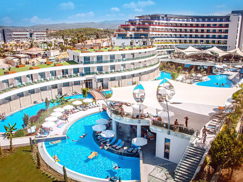 Long Beach Harmony Hotel