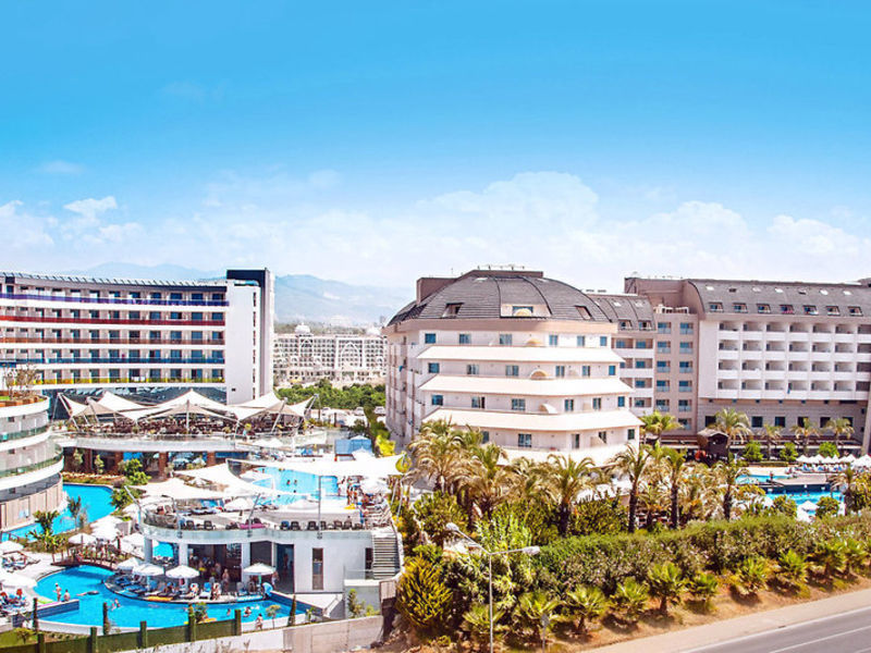 Long Beach Harmony Hotel