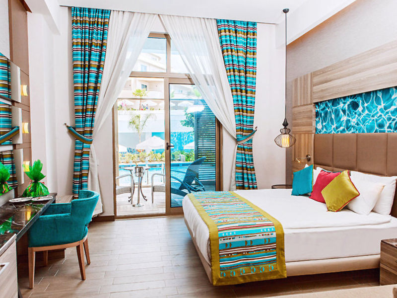 Long Beach Harmony Hotel