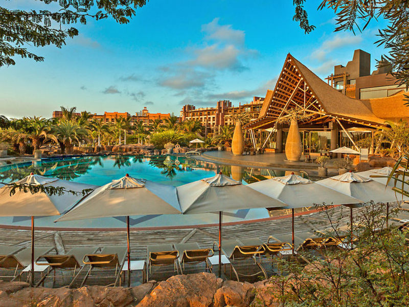Lopesan Baobab Resort