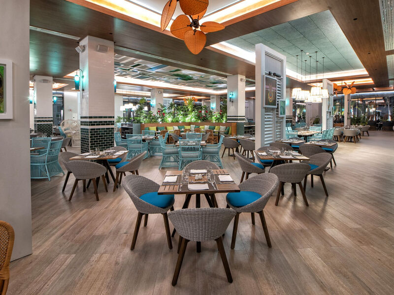 Lopesan Costa Bavaro Resort Spa &Amp; Casino