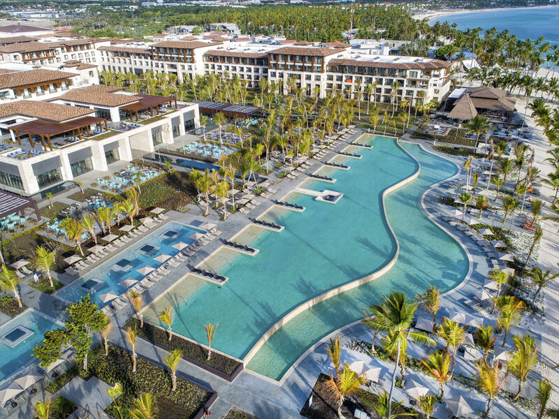 Lopesan Costa Bavaro Resort Spa &Amp; Casino