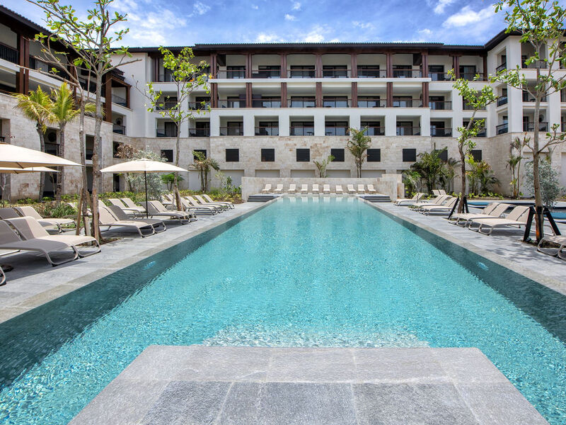 Lopesan Costa Bavaro Resort Spa &Amp; Casino