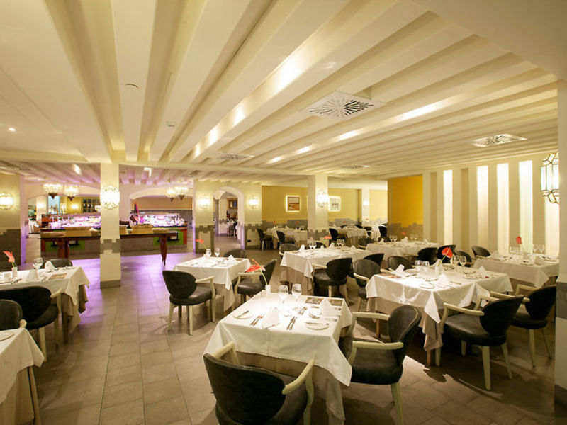 Lopesan Villa del Conde R
