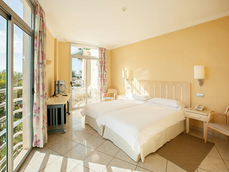 LTI - Hotel Altamarena