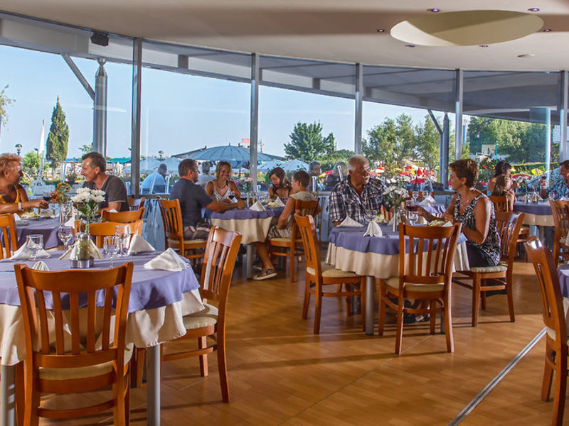 LTI - Neptun Beach Hotel
