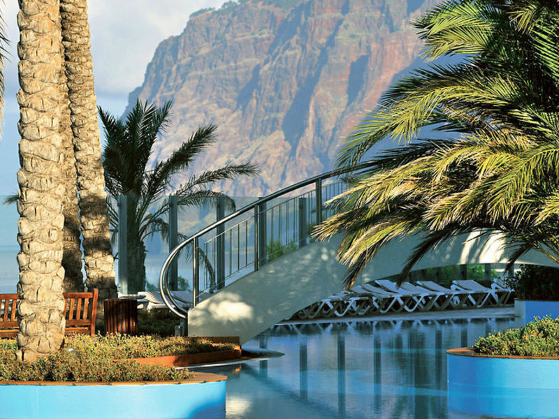 LTI Pestana Grand