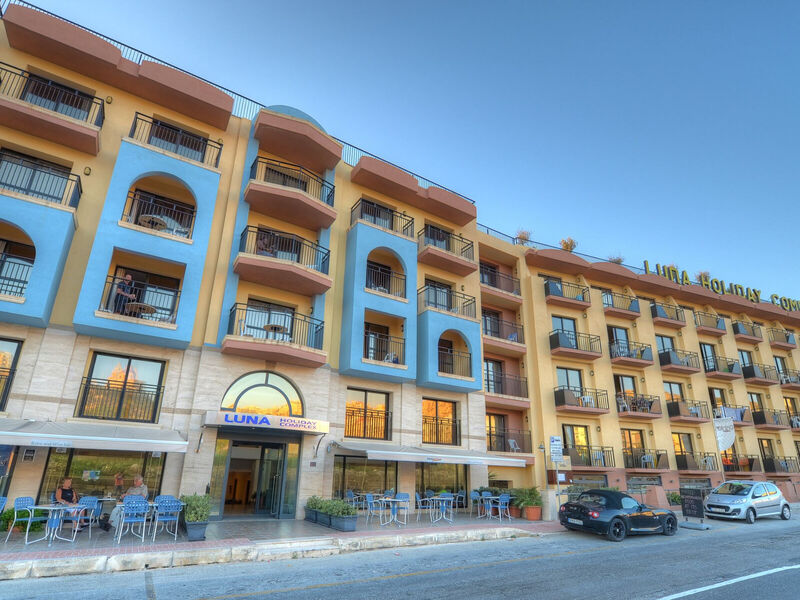 Luna Holiday Complex