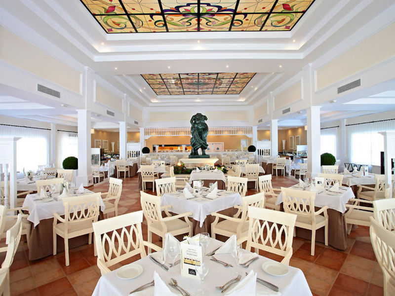 Lux. Bahia Principe Ambar Green