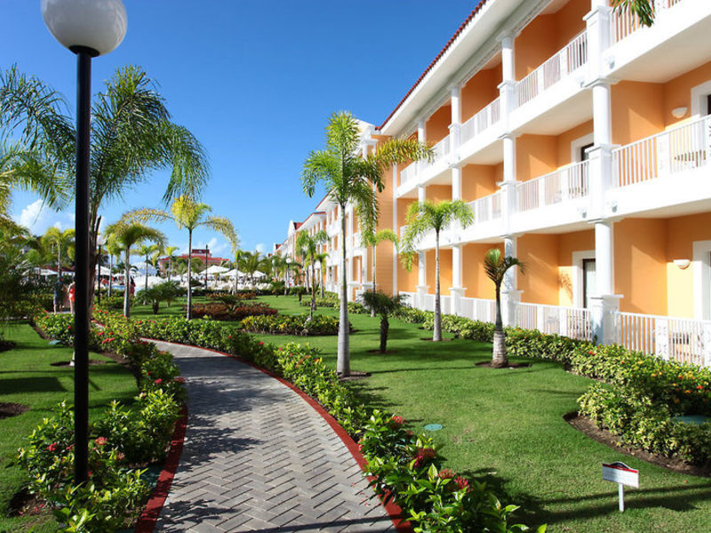 Lux. Bahia Principe Ambar Green