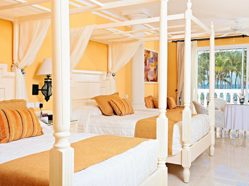 Lux. Bahia Principe Bouganville