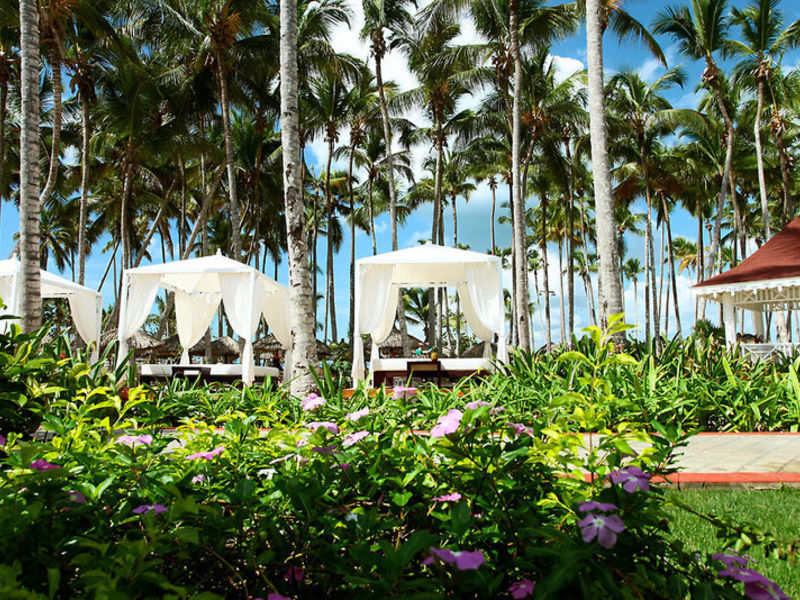 Lux. Bahia Principe Bouganville