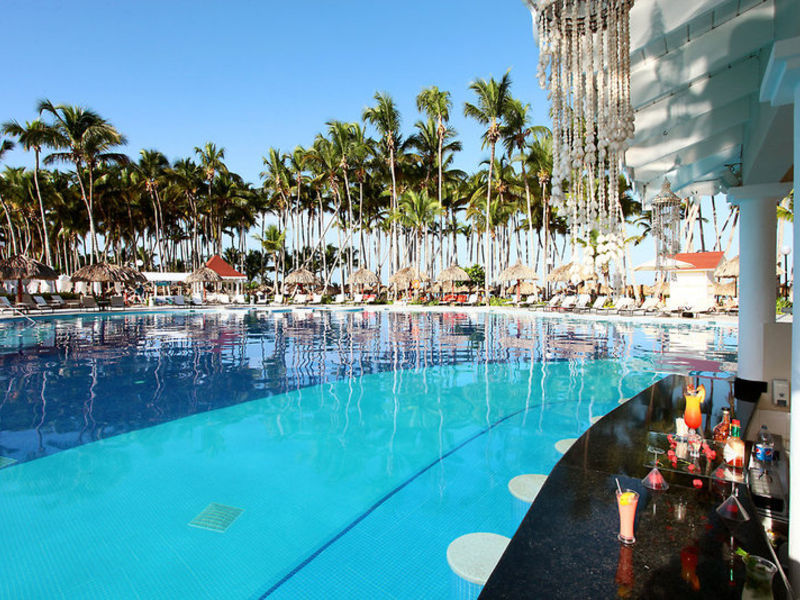 Lux. Bahia Principe Bouganville