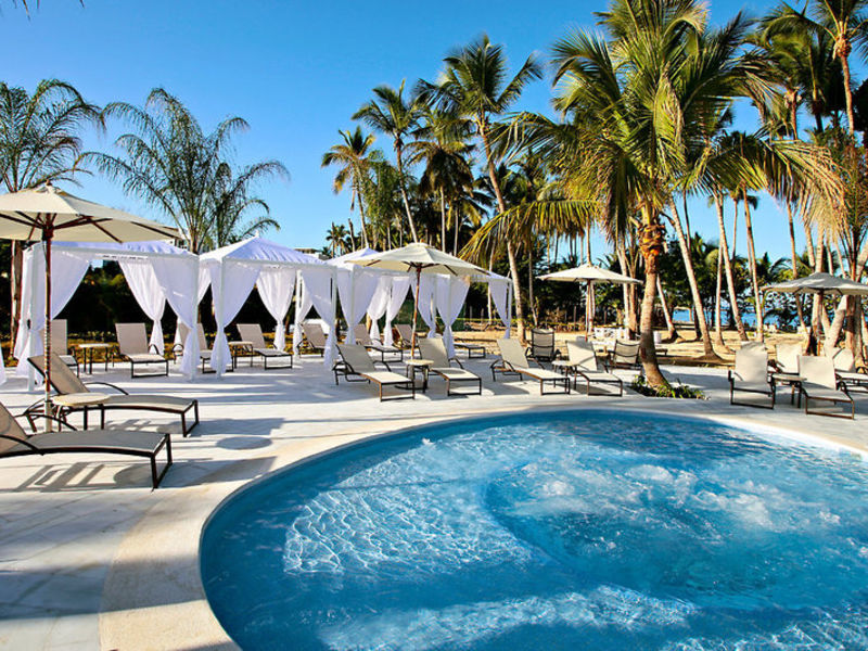 Lux. Bahia Principe Bouganville