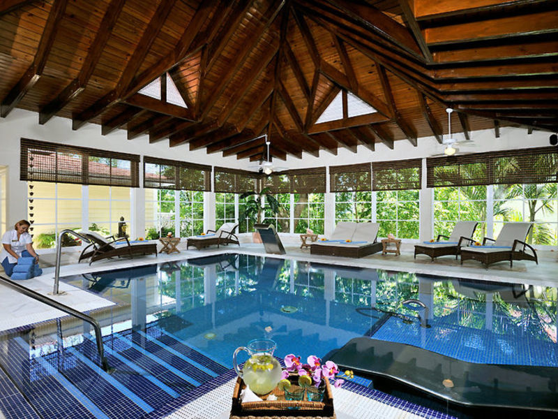 Luxury Bahia Pr. CayoLevantado