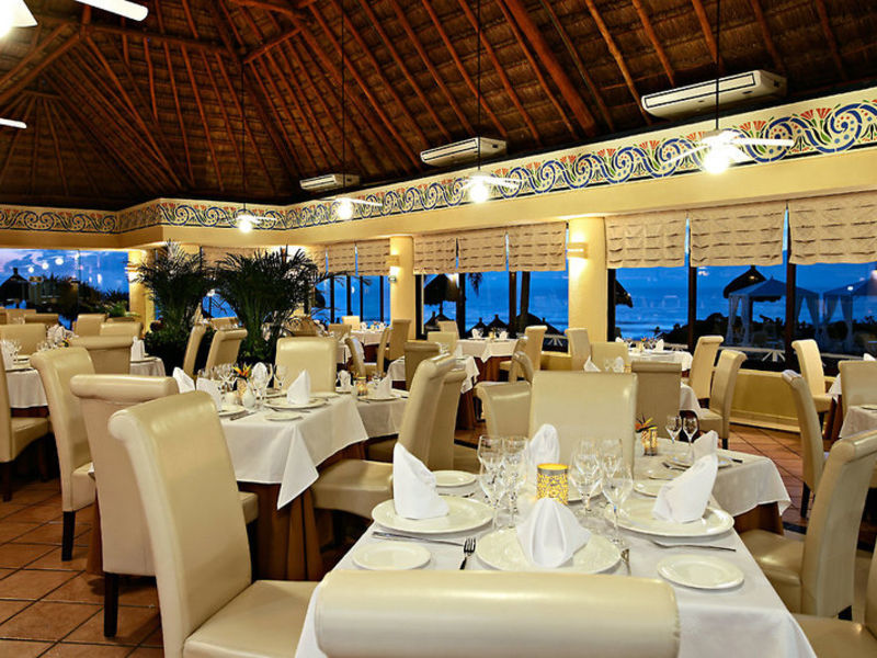 Luxury Bahia Principe Akumal