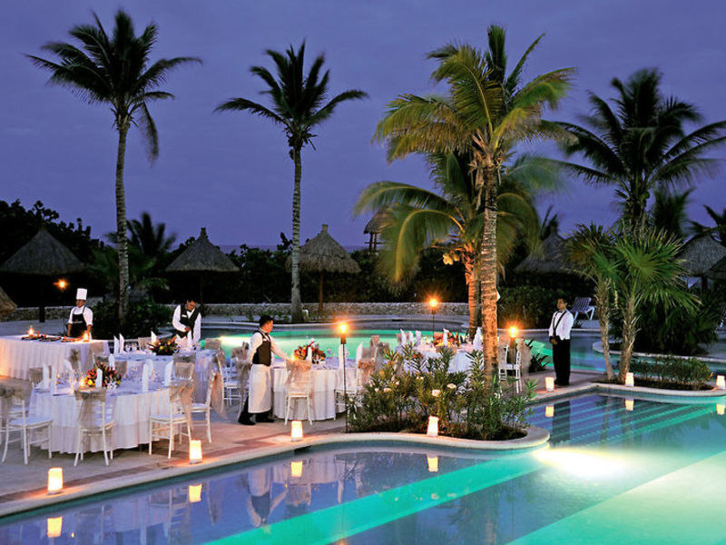 Luxury Bahia Principe Akumal