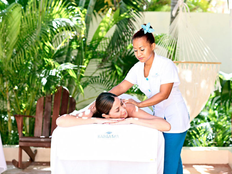 Luxury Bahia Principe Akumal