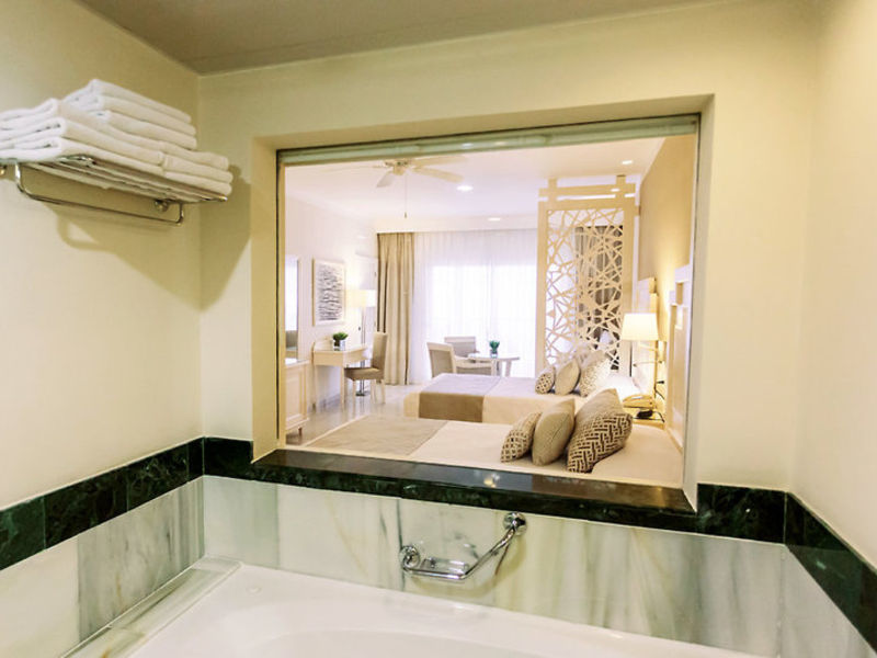 Luxury Bahia Principe Fantasia