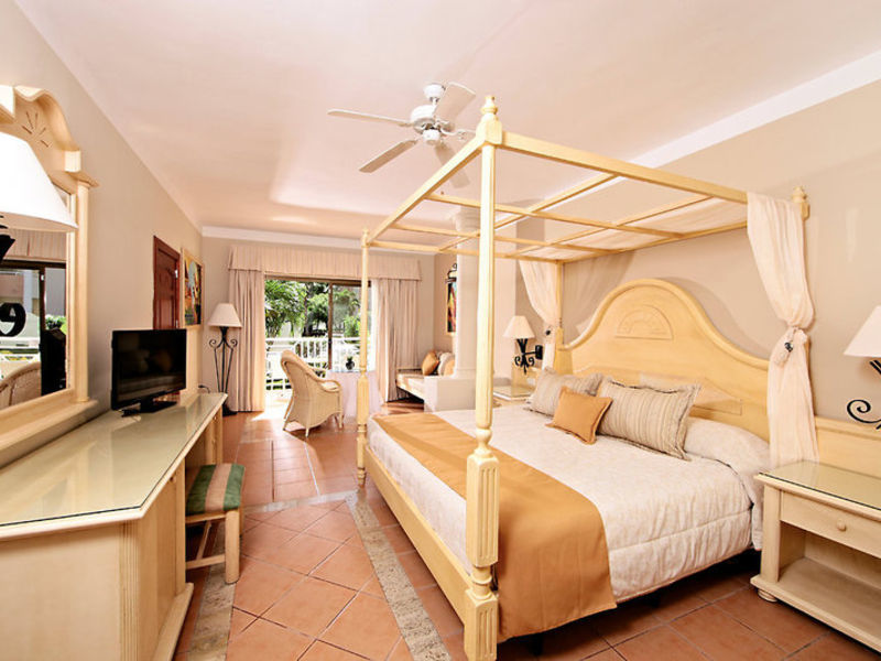 Luxury BahiaPrincipeAmbarBlue