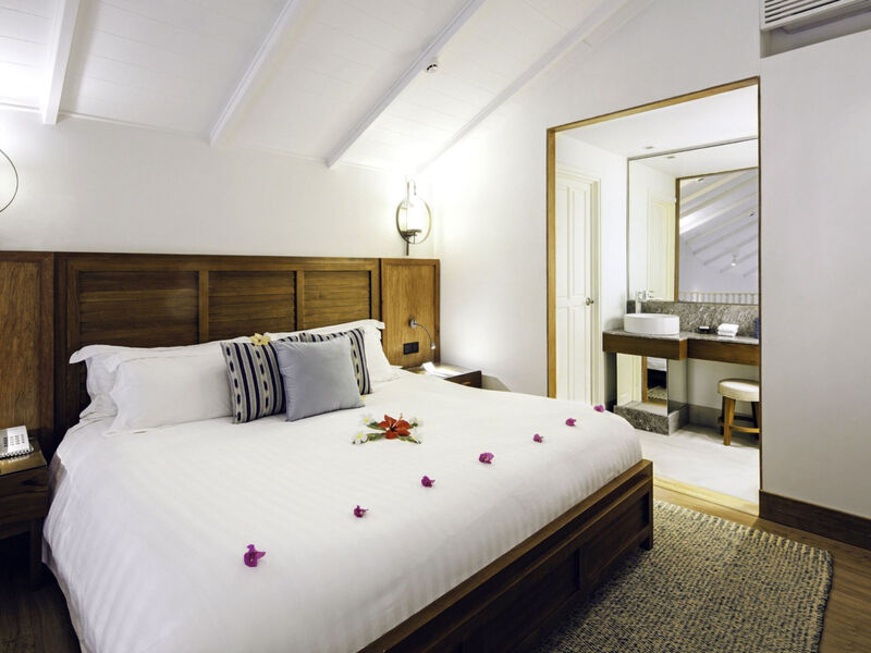 Machchafushi Island Resort &Amp; Spa Maldives, The Centara Collection