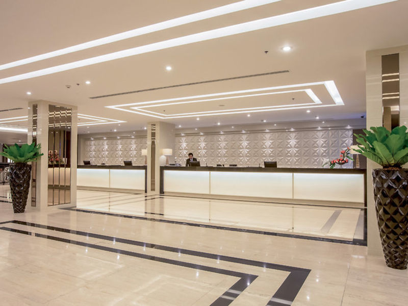 Mandarin Hotel