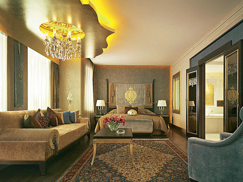 Mardan Palace