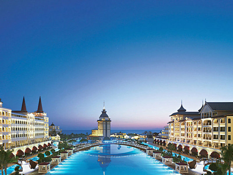 Mardan Palace