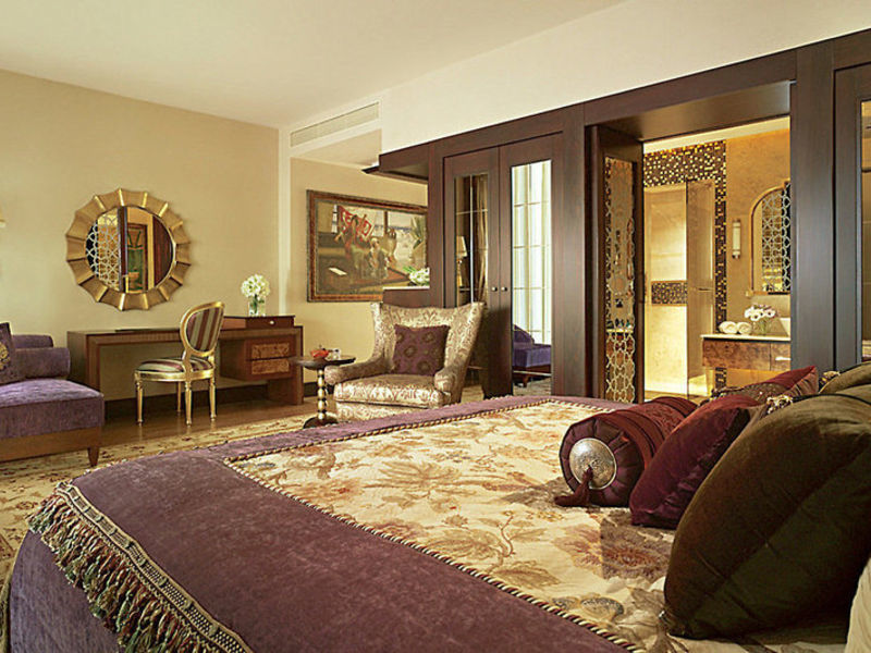Mardan Palace