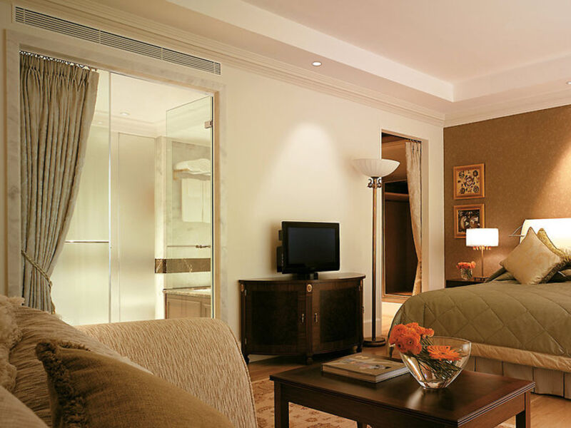 Mardan Palace
