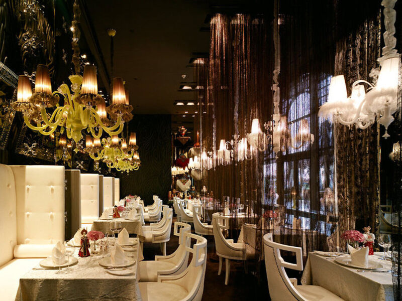 Mardan Palace