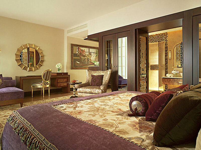 Mardan Palace