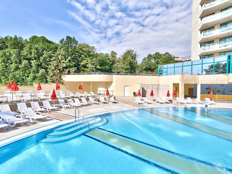 Marina Grand Beach Hotel