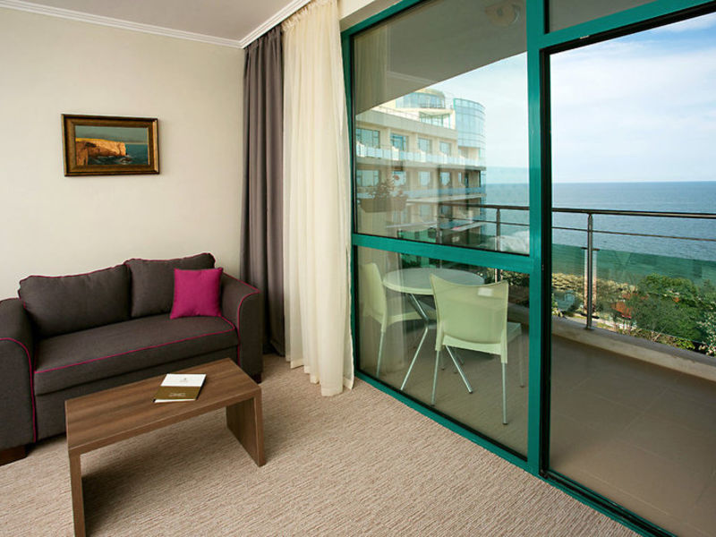 Marina Grand Beach Hotel